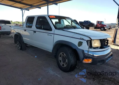 2000 Nissan Frontier Crew Cab Xe z USA, uszkodzony, nr VIN 1N6ED27T9YC304117